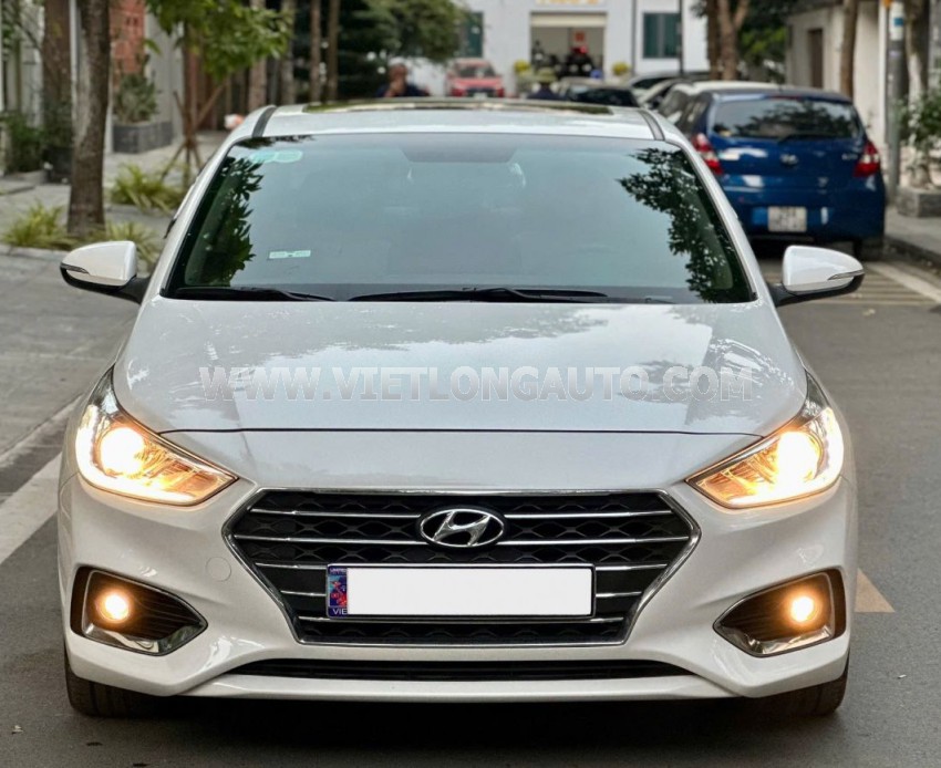 Hyundai Accent 1.4 ATH 2019 Trắng, Nội Thất Kem