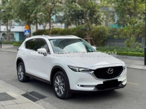 Xe Mazda CX5 Deluxe 2.0 AT 2022 Trắng, Nội Thất Đen