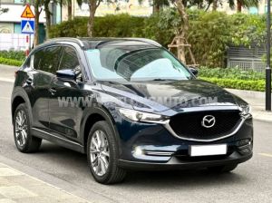 Xe Mazda CX5 2.0 Premium 2020 Xanh, Nội Thất Đen