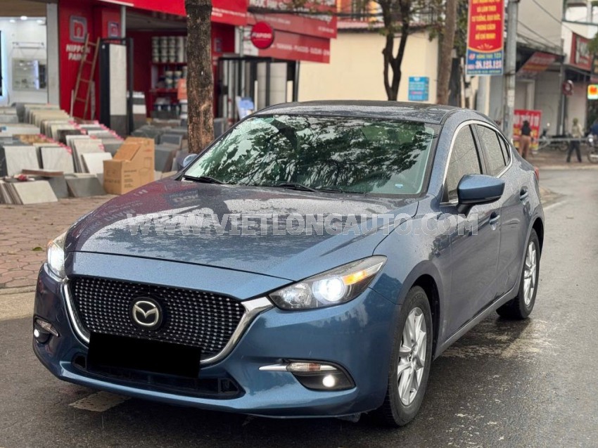 Mazda 3 1.5 AT 2017 Xanh, Nội Thất Đen