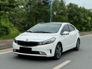 Xe Kia Cerato 1.6 MT 2018 Trắng, Nội Thất Kem