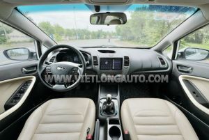 Xe Kia Cerato 1.6 MT 2018 Trắng, Nội Thất Kem