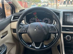 Xe Mitsubishi Xpander 1.5 AT 2019 Trắng, Nội Thất Kem