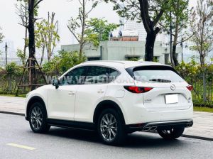 Xe Mazda CX5 Premium 2.0 AT 2021 Trắng, Nội Thất Đen