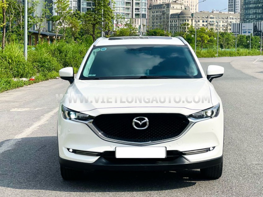 Mazda CX5 2.0 AT 2017 Trắng, Nội Thất Đen