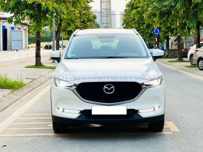 Mazda CX5 2.0 AT 2017 Trắng, Nội Thất Đen
