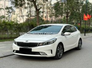 Xe Kia Cerato 1.6 MT 2018 Trắng, Nội Thất Kem