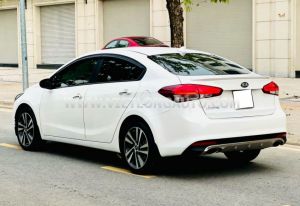 Xe Kia Cerato 1.6 MT 2018 Trắng, Nội Thất Kem
