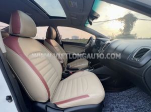 Xe Kia Cerato 1.6 AT 2018 Trắng, Nội Thất Kem