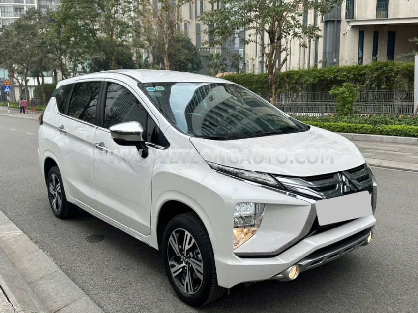 Xe Mitsubishi Xpander 1.5 AT 2020 Trắng, Nội Thất Đen