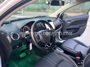 Xe Mitsubishi Attrage 1.2 CVT 2020 Trắng, Nội Thất Đen