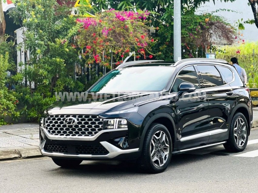Hyundai SantaFe Cao cấp 2.5L HTRAC 2023 Đen, Nội Thất Đỏ