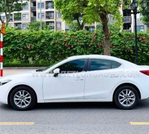 Xe Mazda 3 1.5L Luxury 2019 Trắng, Nội Thất Đen