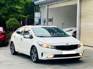 Xe Kia Cerato 2.0 AT 2017 Trắng, Nội Thất Kem