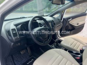 Xe Kia Cerato 1.6 AT 2018 Trắng, Nội Thất Kem