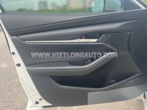 Xe Mazda 3 1.5L Luxury 2023 Trắng, Nội Thất Đen