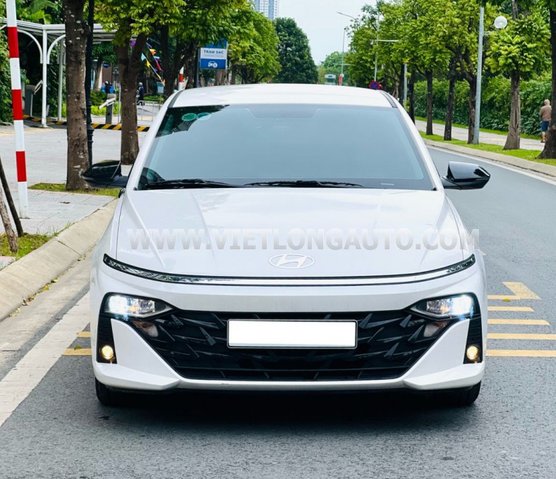 Hyundai Accent 1.5 AT 2024 Trắng, Nội Thất Đen