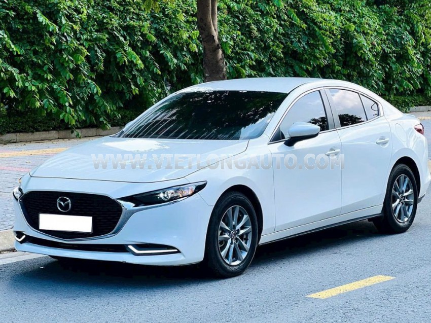 Mazda 3 1.5L Luxury 2023 Trắng, Nội Thất Đen