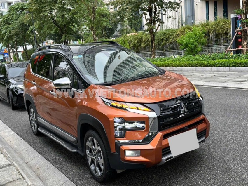 Mitsubishi Xpander Cross 1.5 AT 2023 Cam, Nội Thất Đen