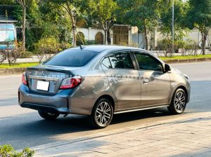 Xe Mitsubishi Attrage 1.2 CVT 2022 Xám, Nội Thất Đen