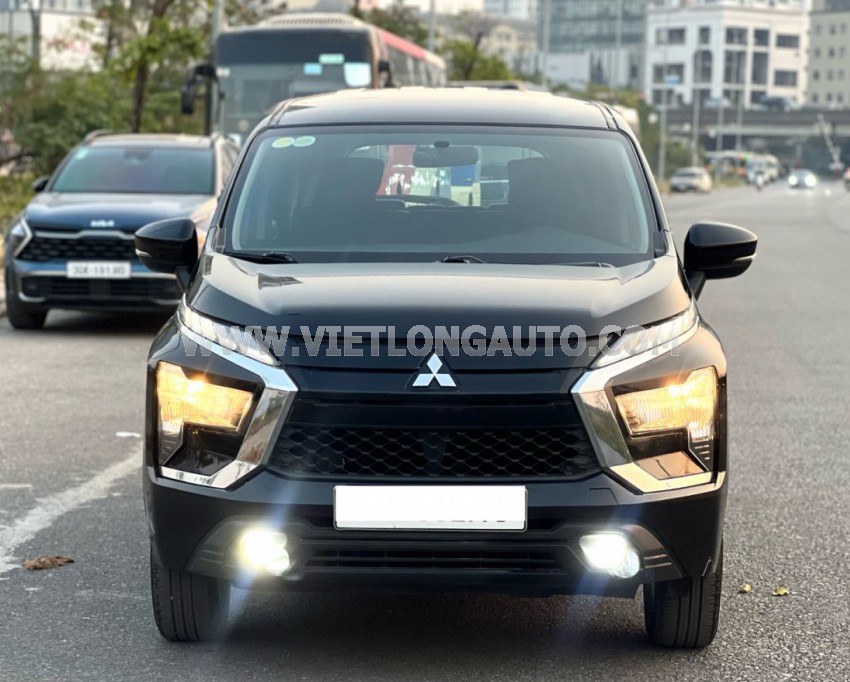 Mitsubishi Xpander 1.5 AT 2022 Đen, Nội Thất Đen