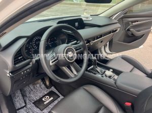 Xe Mazda 3 1.5L Luxury 2022 Trắng, Nội Thất Đen