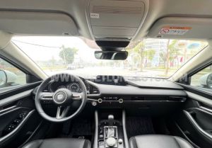 Xe Mazda 3 1.5L Luxury 2022 Trắng, Nội Thất Đen