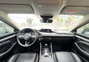 Xe Mazda 3 1.5L Luxury 2022 Trắng, Nội Thất Đen