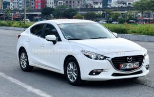 Xe Mazda 3 1.5L Luxury 2019 Trắng, Nội Thất Đen