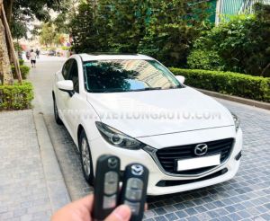 Xe Mazda 3 1.5 AT 2017 Trắng, Nội Thất Đen