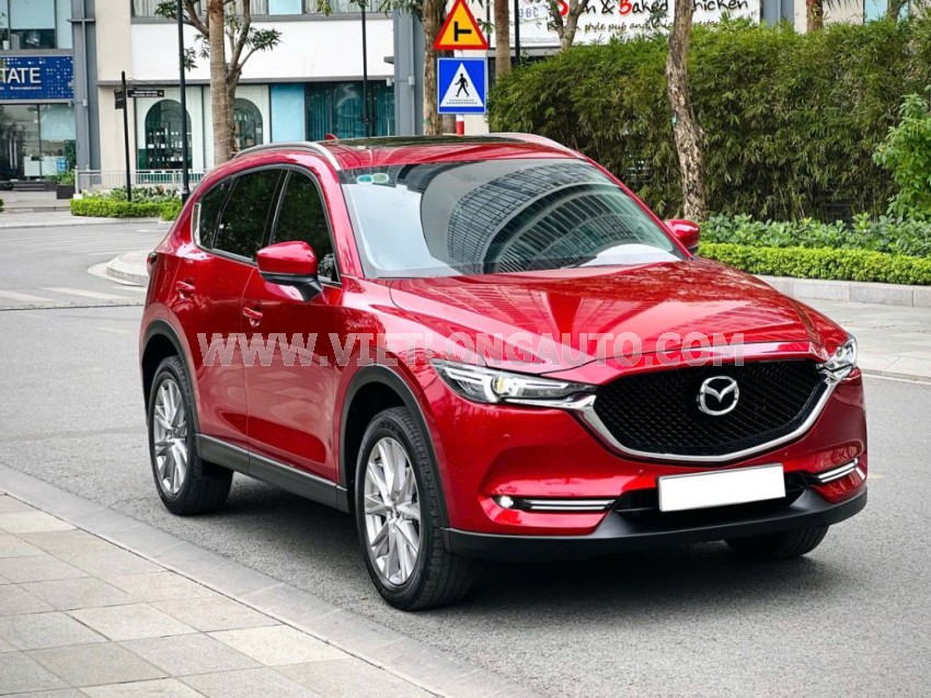 Mazda CX5 Deluxe 2.0 AT 2022 Đỏ, Nội Thất Đen