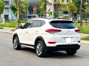 Xe Hyundai Tucson 2.0 ATH 2018 Trắng, Nội Thất Kem