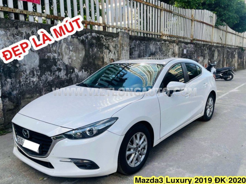 Xe Mazda 3 1.5L Luxury 2019 Trắng, Nội Thất Đen