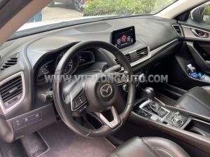 Xe Mazda 3 1.5L Luxury 2019 Trắng, Nội Thất Đen