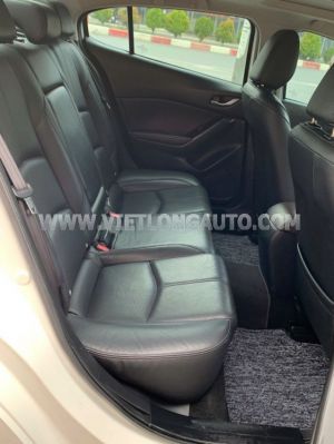 Xe Mazda 3 1.5L Luxury 2019 Trắng, Nội Thất Đen