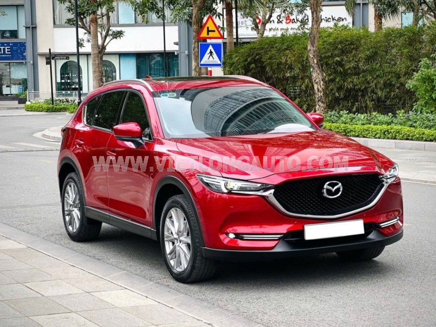 Mazda CX5 Deluxe 2.0 AT 2022 Đỏ, Nội Thất Đen