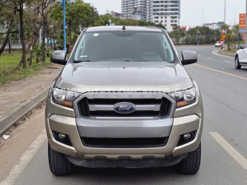 Ford Ranger XLS 2.2L 4x2 AT 2016 Cát, Nội Thất Đen