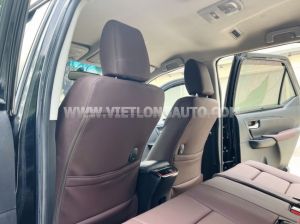 Xe Toyota Fortuner 2.4G 4x2 MT 2017 Đen, Nội Thất Nâu