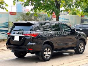 Xe Toyota Fortuner 2.4G 4x2 MT 2017 Đen, Nội Thất Nâu