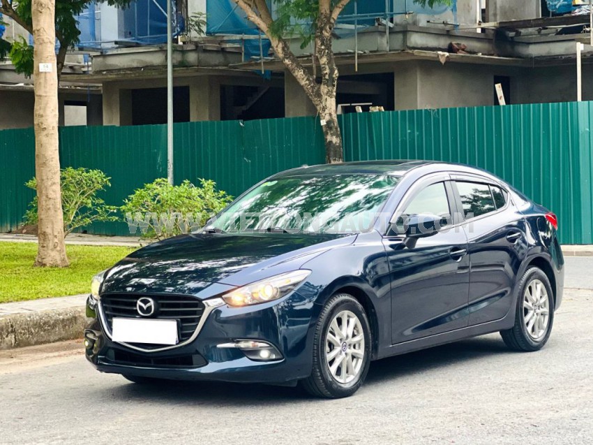 Mazda 3 1.5L Luxury 2019 Xanh, Nội Thất Đen