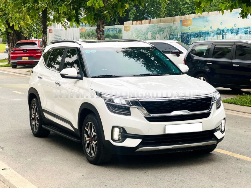 Kia Seltos Premium 1.4 AT 2022 Trắng, Nội Thất Kem