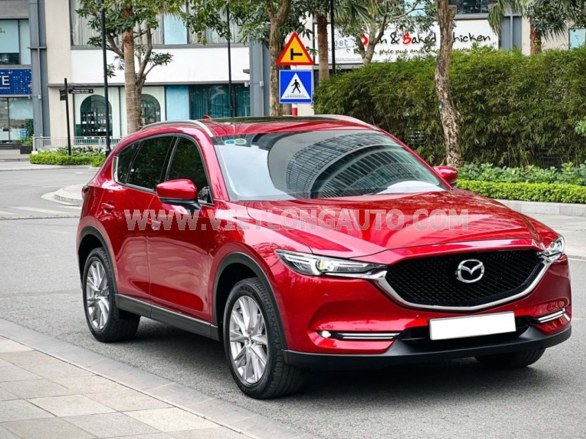 Mazda CX5 Deluxe 2.0 AT 2022 Đỏ, Nội Thất Đen