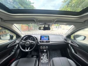 Xe Mazda 3 1.5 AT 2018 Trắng, Nội Thất Đen