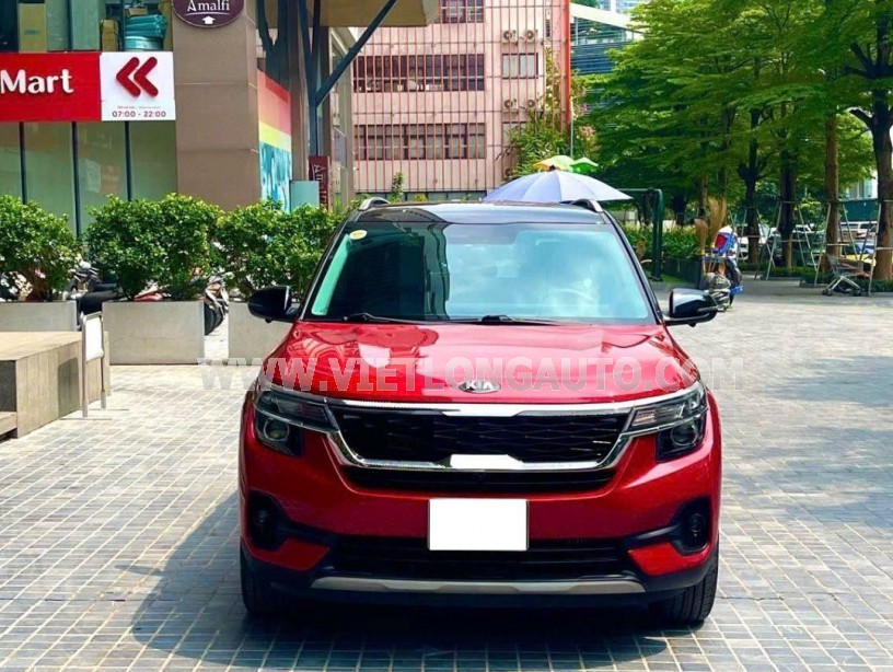 Kia Seltos Luxury 1.4 AT 2021 Đỏ, Nội Thất Kem