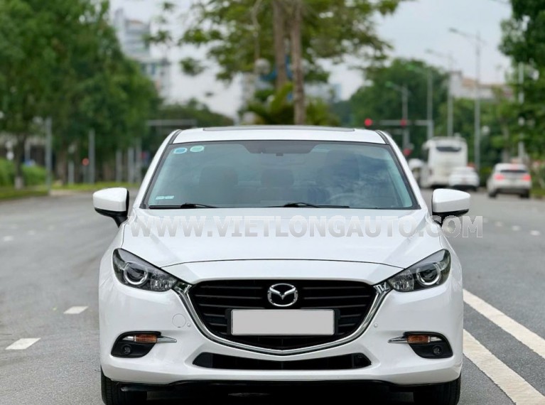 Mazda 3 1.5L Luxury 2019 Trắng, Nội Thất Đen