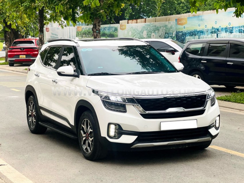 Kia Seltos Premium 1.4 AT 2022 Trắng, Nội Thất Kem