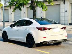 Xe Mazda 3 1.5L Luxury 2019 Trắng, Nội Thất Đen