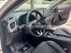 Xe Mazda 3 1.5 AT 2018 Trắng, Nội Thất Đen