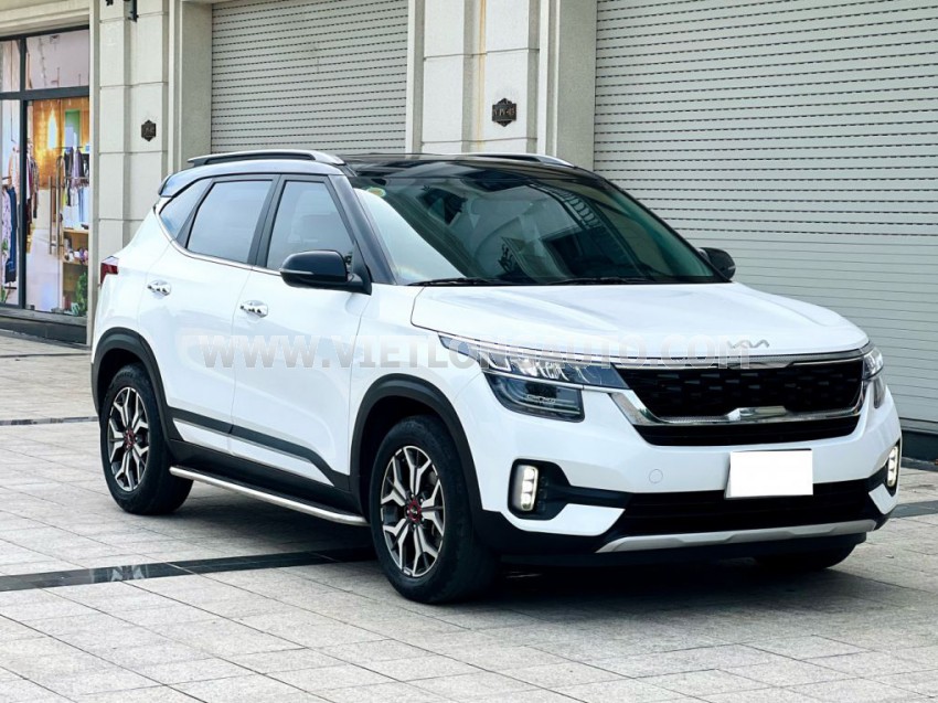 Kia Seltos Premium 1.4 AT 2022 Trắng, Nội Thất Kem