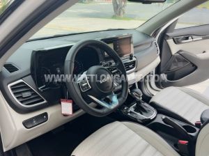 Xe Kia Seltos Premium 1.4 AT 2022 Trắng, Nội Thất Kem